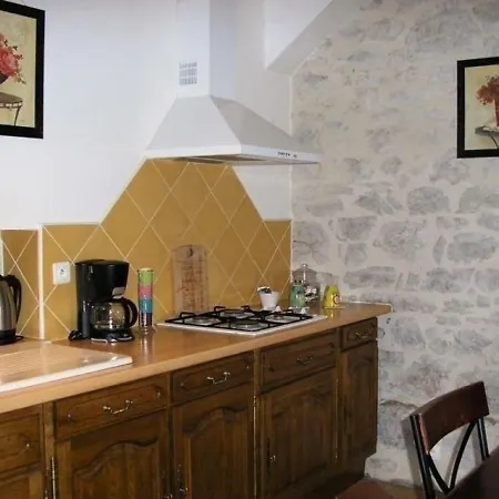 بيت للعطل House La Bergerie 1 Memerlin